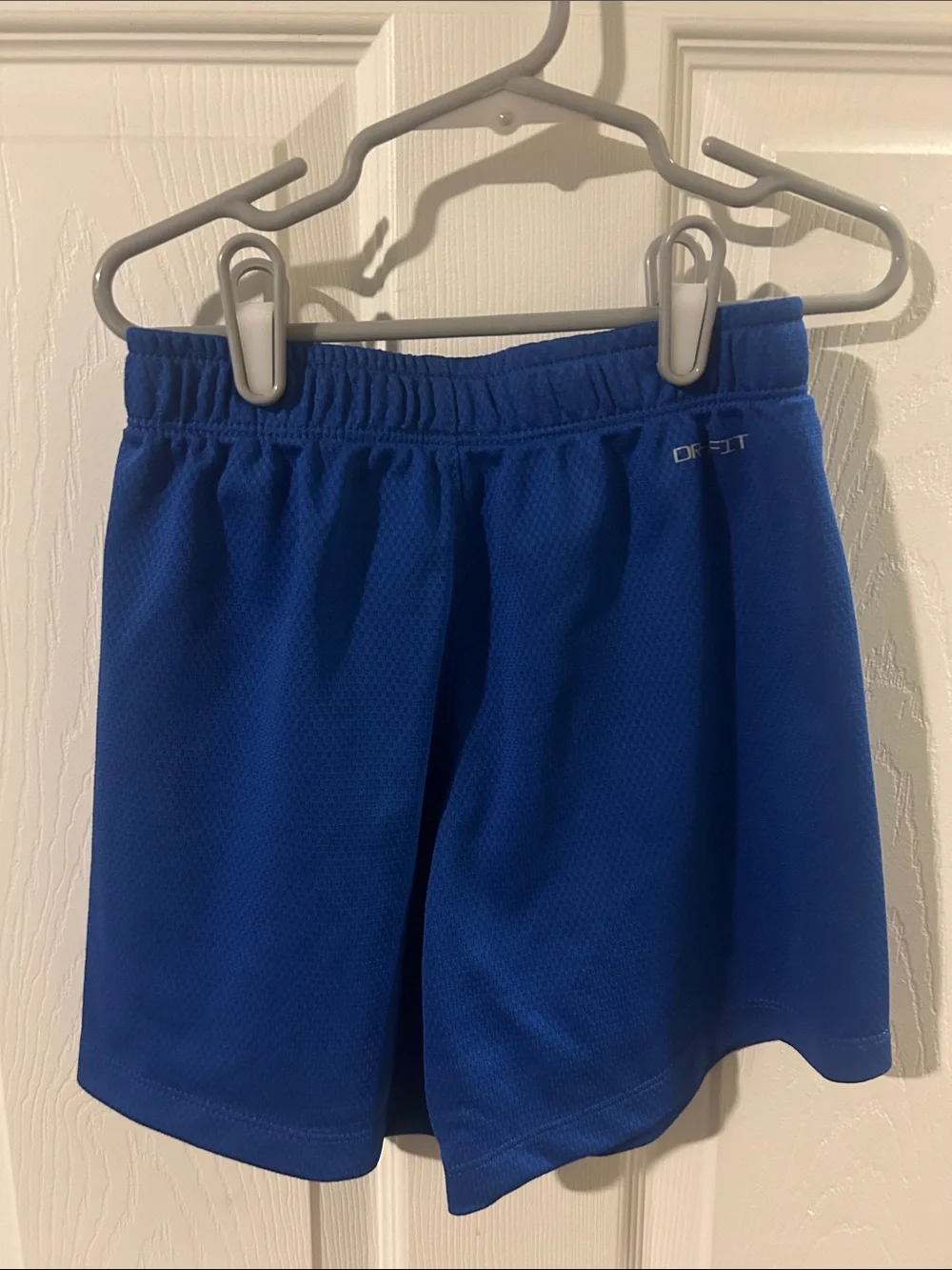 Nike Boys Gray & Blue Baseball Mascot Tee and shorts 7 (fits like a 6)